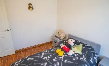 CASA EN VENTA EN LA URBANIZACION LA MARCA EN LA MITAD DEL MUNDO