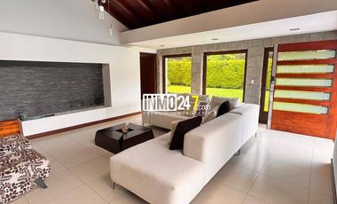 Casa de Lujo en El Cabo Paute 3.035 m2