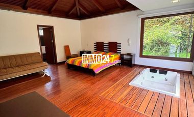 Casa de Lujo en El Cabo Paute 3.035 m2