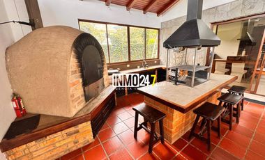 Casa de Lujo en El Cabo Paute 3.035 m2