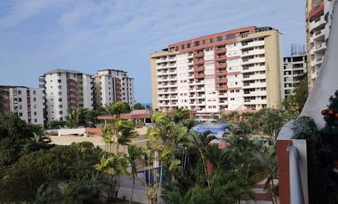 Tonsupa, venta de hermoso departamento con vista al mar