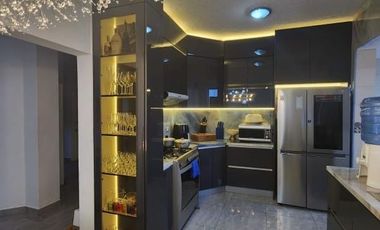 Tonsupa, venta de hermoso departamento con vista al mar