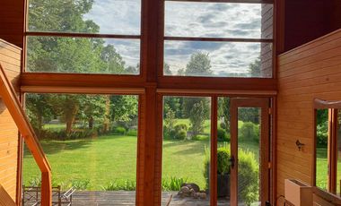 Exclusiva Casa de Lujo Para 14 Personas en Bahía Coique, Lago Ranco: El Refugio Perfecto para tus Vacaciones de Verano