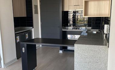 Depto. Moderno Metro Lo Ovalle | 1D 1B | Equipado + Piscina