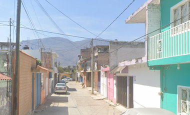 CASA EN VENTA A PRECIO REMATE COL. AMPLIACION ADRIAN CASTREJON, IGUALA  GUERRERO