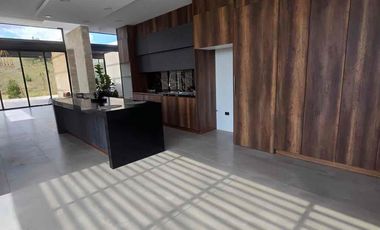 casa de lujo en venta tarqui