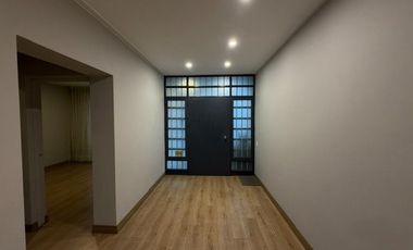 CASA EN ALQUILER EN SAN ISIDRO