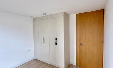 ¡Invierte o vive en un departamento moderno, seguro y en ubicación estratégica en Cuenca!