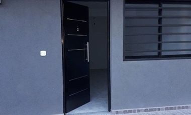 MONOAMBIENTE en planta baja