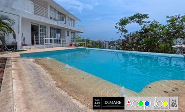 Casa sola con vista al mar, Las Playas, Acapulco.