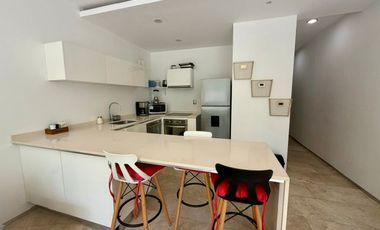 Departamento en renta a una cuadra de la playa