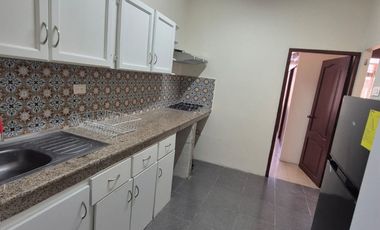 Departamento Semiamoblado en Alquiler cerca del San Marino, 2 Habitaciones, 1 Baño, Balcón, Norte de Guayaquil.