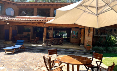 CASA EN RENTA EN AVÁNDARO, EL CLASICO AMBIENTE DE VALLE EN TODO SU ESPLENDOR