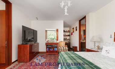 Exclusivo Departamento 303 m² + Jardín Privado 253 m² | 4 Estac.