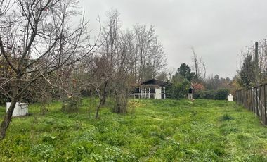 Venta acogedora casa 2D1B con gran patio en sector Las Mariposas, Chillán