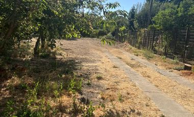 Venta acogedora casa 2D1B con gran patio en sector Las Mariposas, Chillán