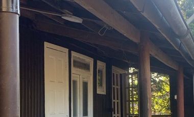 Venta acogedora casa 2D1B con gran patio en sector Las Mariposas, Chillán