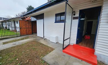 CASA 3D1B BODEGA PATIO 99 M2 CONSTRUIDOS EN TENIENTE MERINO