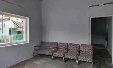 Dijual & Disewakan Rumah Vintage Banjarsari Solo
