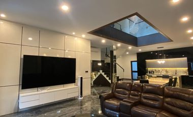 FOR SALE – FULLY FURNISHED CASA GOYA KEBON JERUK, JAKARTA BARAT