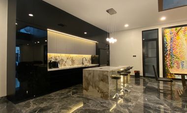 FOR SALE – FULLY FURNISHED CASA GOYA KEBON JERUK, JAKARTA BARAT