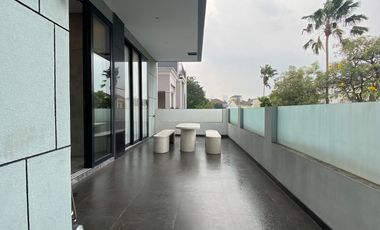 FOR SALE – FULLY FURNISHED CASA GOYA KEBON JERUK, JAKARTA BARAT