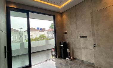 FOR SALE – FULLY FURNISHED CASA GOYA KEBON JERUK, JAKARTA BARAT