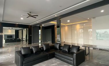 FOR SALE – FULLY FURNISHED CASA GOYA KEBON JERUK, JAKARTA BARAT