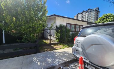 CASA 3D + CABAÑA  UBICACION PRIVILEGIADA A PASOS COSTANERA Y CENTRO
