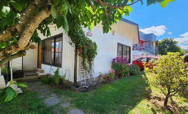 CASA 3D + CABAÑA  UBICACION PRIVILEGIADA A PASOS COSTANERA Y CENTRO