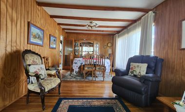 CASA 3D + CABAÑA  UBICACION PRIVILEGIADA A PASOS COSTANERA Y CENTRO