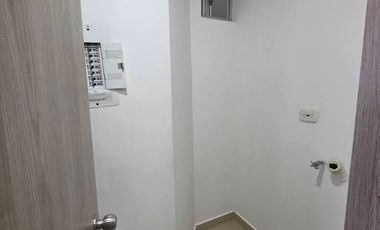 APARTAESTUDIO CIA MACDONALD  VIVE CON ESTILO Y TECNOLOGÍA! 🚀  ¿Buscas comodidad y una ubicación estratégica? Este espectacular apartaestudio de 55 m²