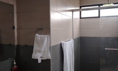 ALQUILO CASA AMOBLADA EN URB. VILLA CLUB