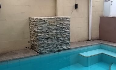 ALQUILO CASA AMOBLADA EN URB. VILLA CLUB