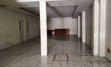 Disewakan Ruko Gandeng di Jalan Utama Bekasi Timur