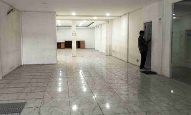 Disewakan Ruko Gandeng di Jalan Utama Bekasi Timur