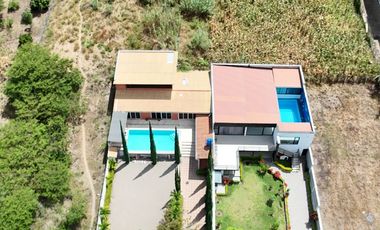 QUINTA EN YUNGUILLA