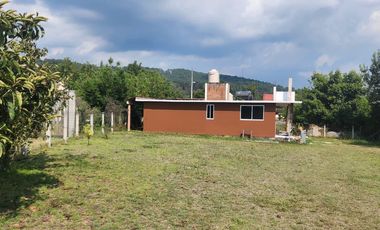 Renta de casa en Acatitlan con amplio jardín