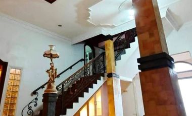Dijual Rumah Mewah Lokasi Strategis Dekat Masjid Agung Di Kebonsari Elveka Gayungan, Surabaya