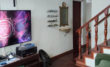 Vendo casa altura 20 Av Colonial