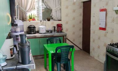 Vendo casa altura 20 Av Colonial