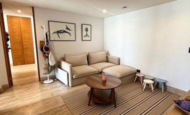 Exclusivo Departamento Remodelado en Lo Curro con Piscina Privada y Vista Panorámica