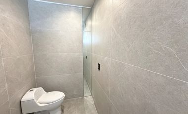 Exclusivo Departamento Remodelado en Lo Curro con Piscina Privada y Vista Panorámica
