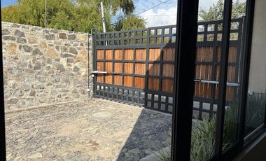 Casa en Venta en Chapala Frente al Lago