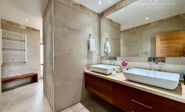 RINCONADA - VENDE CASA 4D 5B PISCINA - COND. LOS PLACERES