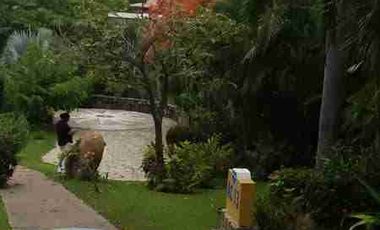 Baratísimo TERRENO con vistas parciales al MAR  y a LA LAGUNA en la zona más exclusiva.