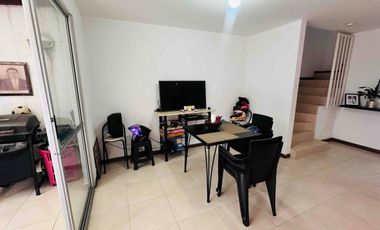 Alquilo Casa en conjunto