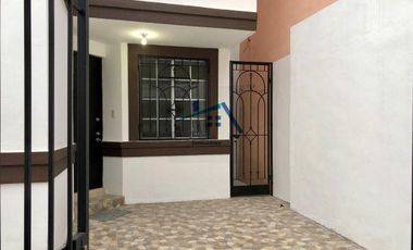 Casa en Venta en Jardines de Andalucía
