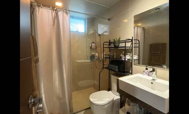 THREE CENTRAL 2 BEDROOM MAKATI
