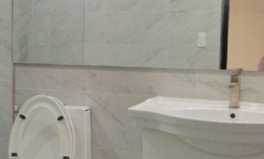 FOR SALE AND LEASE TOWNHOUSE IN PALM VILLAGE MAKATI CITY